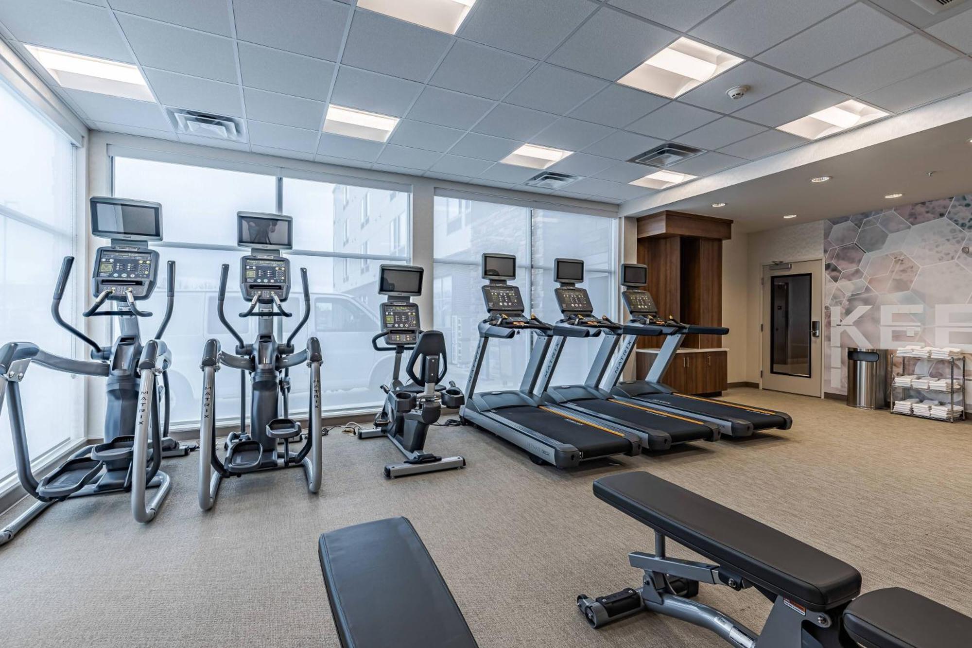 Springhill Suites By Marriott Fort Wayne North Sunnybrook Acres Exterior foto